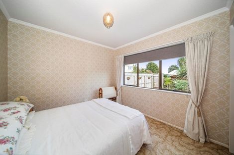 Photo of property in 98b Govett Avenue, Frankleigh Park, New Plymouth, 4310