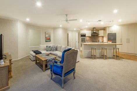 Photo of property in 8 Caldbeck Rise, Northpark, Auckland, 2013