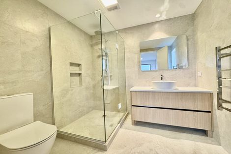 Photo of property in 23 Kerekin Drive, Oteha, Auckland, 0632