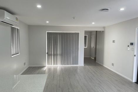 Photo of property in 74c Thompson Terrace, Manurewa, Auckland, 2102