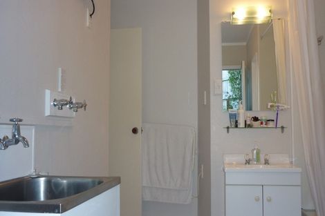 Photo of property in 1/48 Paremata Crescent, Paremata, Porirua, 5024