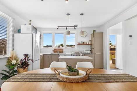 Photo of property in 20 Ogle Crescent, Te Kamo, Whangarei, 0112