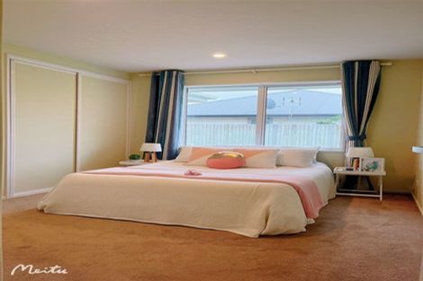 Photo of property in 112 Caulfield Avenue, Halswell, Christchurch, 8025