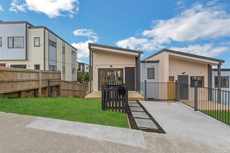 Photo of property in 8 Wahine Street, Papakura, 2110