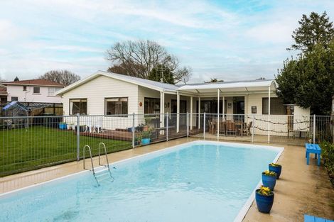 Photo of property in 233 Lamb Street, Leamington, Cambridge, 3432