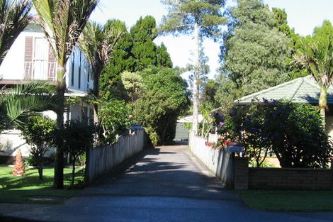 Photo of property in 1/20 Puriri Avenue, Orewa, 0931