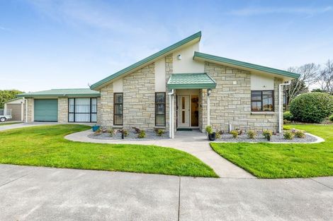 Photo of property in 2227 Skeet Road, Auroa, Hawera, 4678