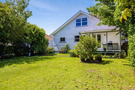 Photo of property in 14 List Street, Welbourn, New Plymouth, 4310