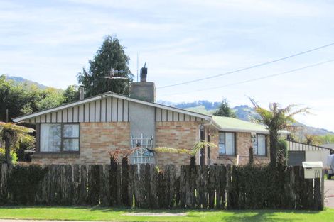 Photo of property in 75 Sunset Road, Mangakakahi, Rotorua, 3015