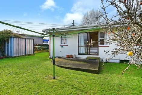 Photo of property in 2 Stream Grove, Heretaunga, Upper Hutt, 5018