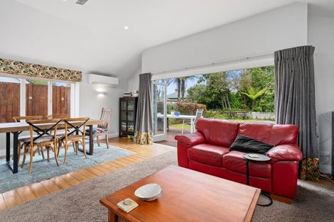 Photo of property in 15 Hamilton Road, Cambridge, 3434