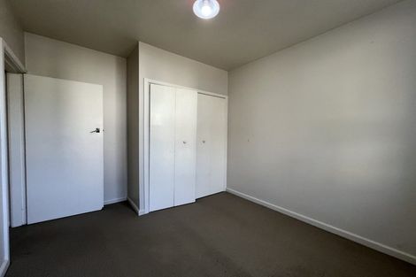 Photo of property in 2/69 Aikmans Road, Merivale, Christchurch, 8014