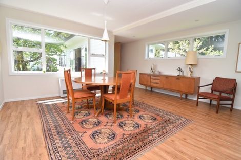 Photo of property in 53 Richmond Road, Carterton, 5713