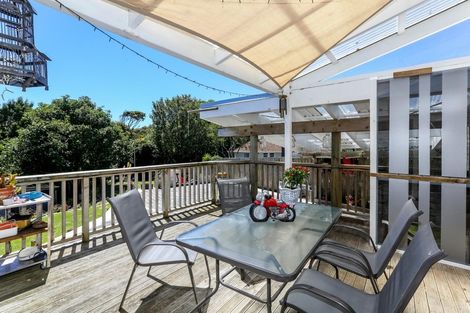 Photo of property in 11 Tothill Street, Frankleigh Park, New Plymouth, 4310