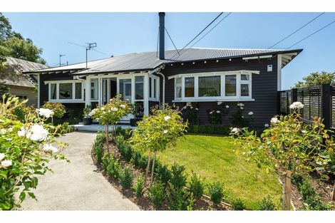 Photo of property in 60 Petrie Street, Richmond, Christchurch, 8013