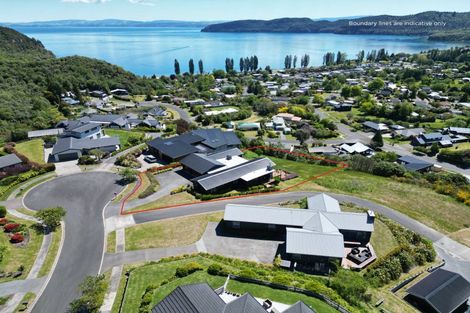 Photo of property in 38 Peregrine Place, Kinloch, Taupo, 3377