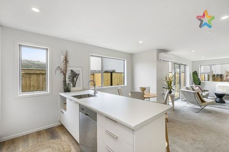 Photo of property in 7 Mcgrath Way, Taita, Lower Hutt, 5011