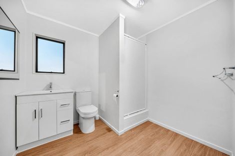 Photo of property in 38 Pinedale Place, Henderson, Auckland, 0610