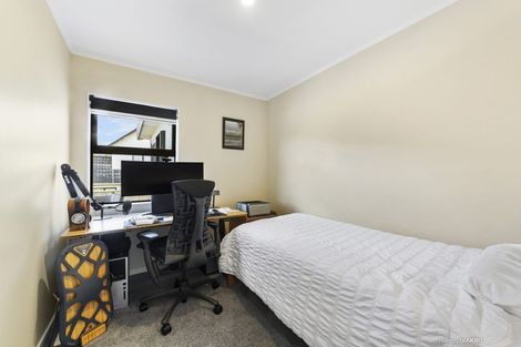 Photo of property in 15 Murchison Street, Island Bay, Wellington, 6023