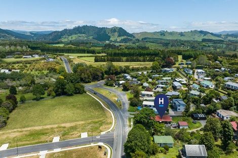 Photo of property in 124 Athenree Road, Athenree, Katikati, 3177