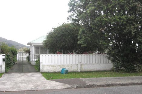 Photo of property in 38 Thornycroft Avenue, Epuni, Lower Hutt, 5011