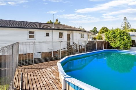 Photo of property in 14 Udall Place, Bucklands Beach, Auckland, 2014