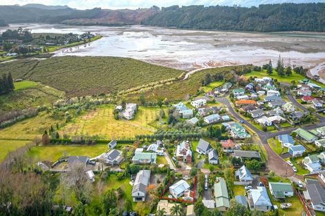 Photo of property in 104a Silkwood Lane, Whangamata, 3620