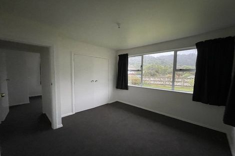 Photo of property in 16 Horoeka Street, Stokes Valley, Lower Hutt, 5019