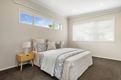 Photo of property in 3f Dallinghoe Crescent, Milford, Auckland, 0620