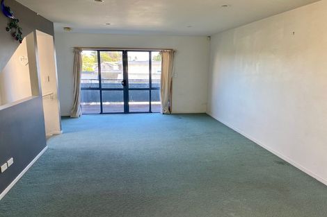 Photo of property in Lakeview Terrace, 20/14 Ambrico Place, New Lynn, Auckland, 0600