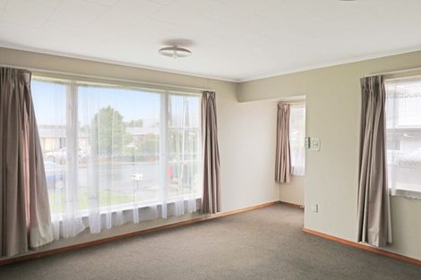 Photo of property in 1/19 Mangaroa Hill Road, Maoribank, Upper Hutt, 5018