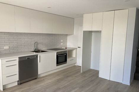 Photo of property in 7/16 New Brighton Road, Shirley, Christchurch, 8061