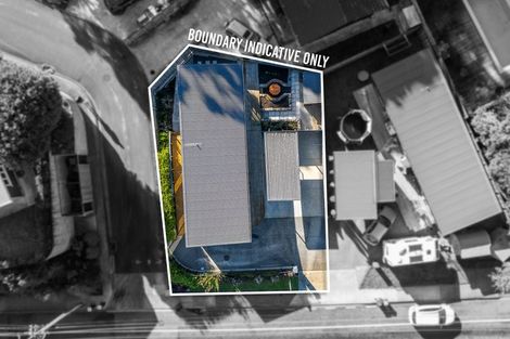 Photo of property in 39 Ruapehu Street, Paraparaumu, 5032