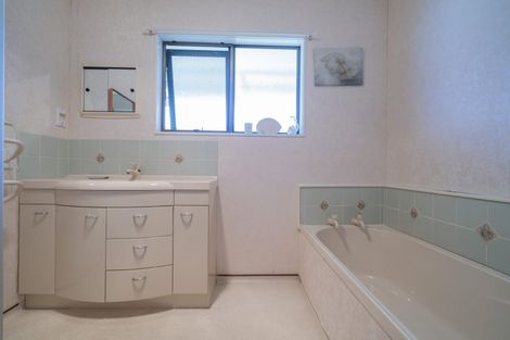 Photo of property in 325a Barrowclough Road, Whangamata, 3620