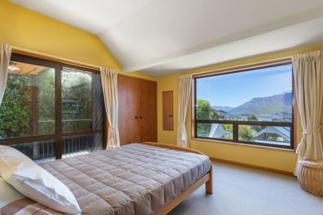Photo of property in 29 Greenstone Place, Fernhill, Queenstown, 9300