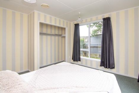 Photo of property in 53 Kaimanawa Street, Kelvin Grove, Palmerston North, 4414