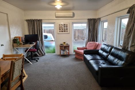 Photo of property in 2/27 Berwyn Avenue, Takanini, 2112