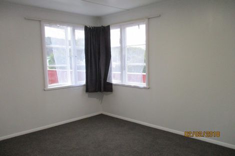 Photo of property in 127 Molesworth Street, Taita, Lower Hutt, 5011