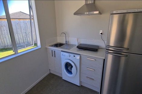 Photo of property in 503a Great South Road, Rosehill, Papakura, 2113