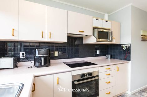 Photo of property in 69 Sunbrae Drive, Silverstream, Upper Hutt, 5019