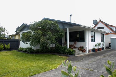 Photo of property in 151 College Street, Awapuni, Palmerston North, 4412