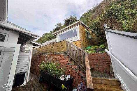 Photo of property in 424 Evans Bay Parade, Hataitai, Wellington, 6021