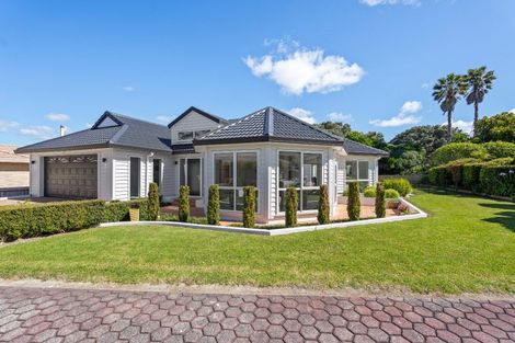 Photo of property in 16 Waru Nui Court, Orewa, 0931