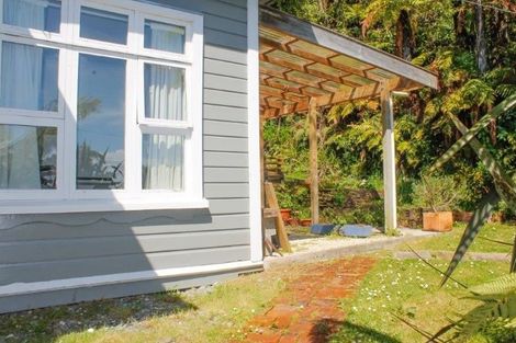 Photo of property in 9 Devon Street, Greymouth, 7805