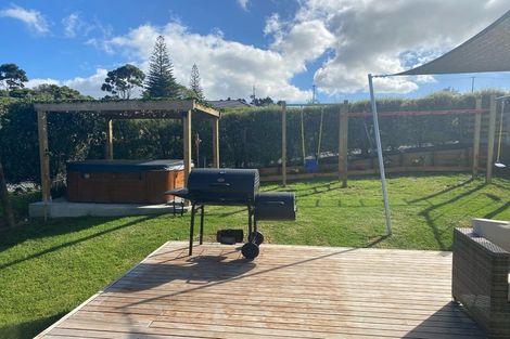 Photo of property in 20a Kiteone Road, Parua Bay, Whangarei, 0174