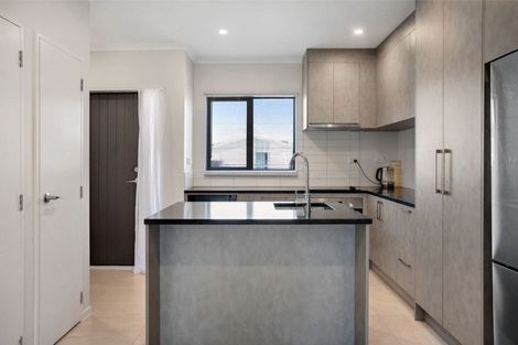 Photo of property in 21a Ventura Street, Mangere, Auckland, 2022