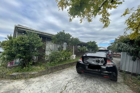 Photo of property in 1/40 Aviemore Drive, Highland Park, Auckland, 2010