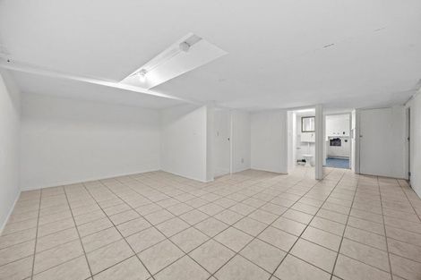 Photo of property in 7 Lewis Road, Pakuranga, Auckland, 2010