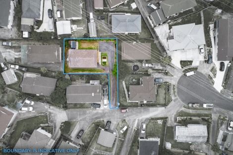 Photo of property in 26 Halloran Place, Massey, Auckland, 0614