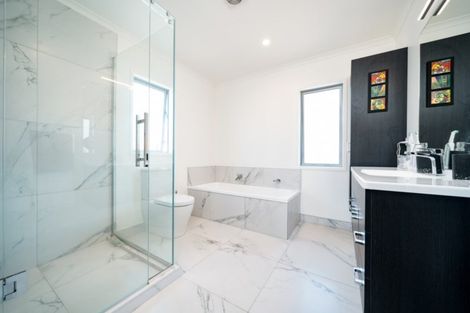 Photo of property in 169 Vista Paku, Pauanui, Hikuai, 3579